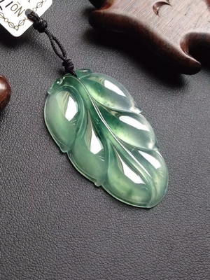 五金交電與珠寶玉器 兩個(gè)世界的跨界交集